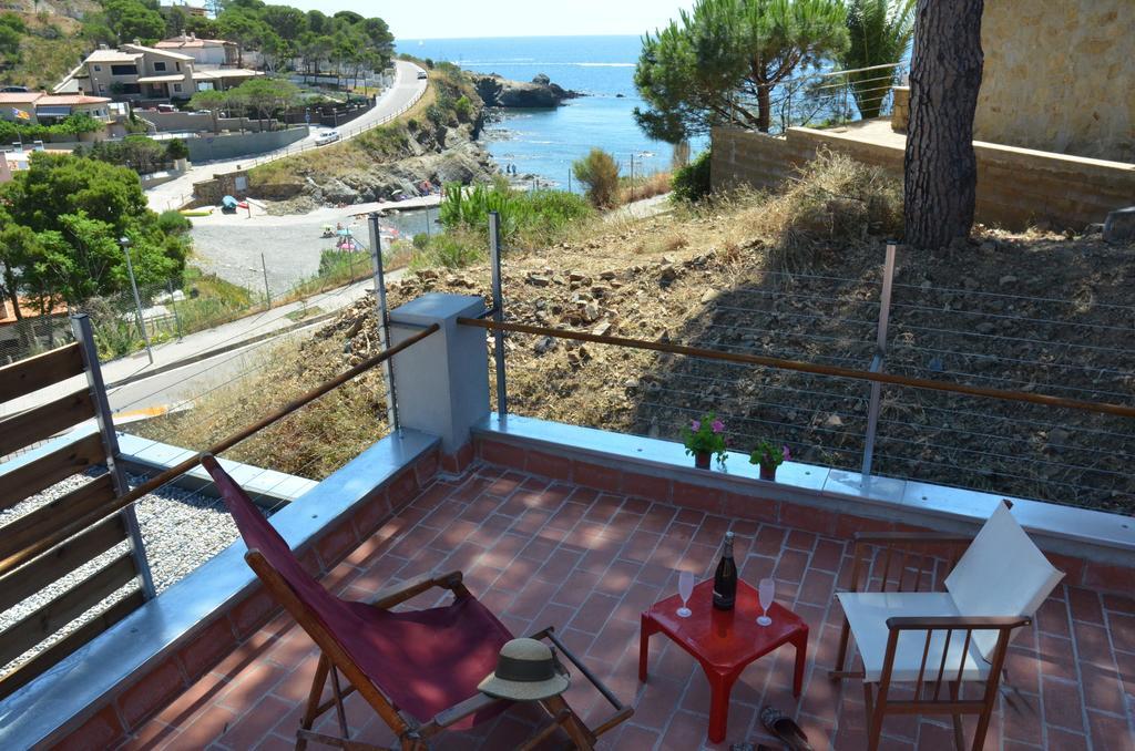Apartment Rovellada Platja Colera Rom bilde